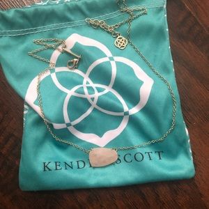 Kendra Scott Pendant Necklace